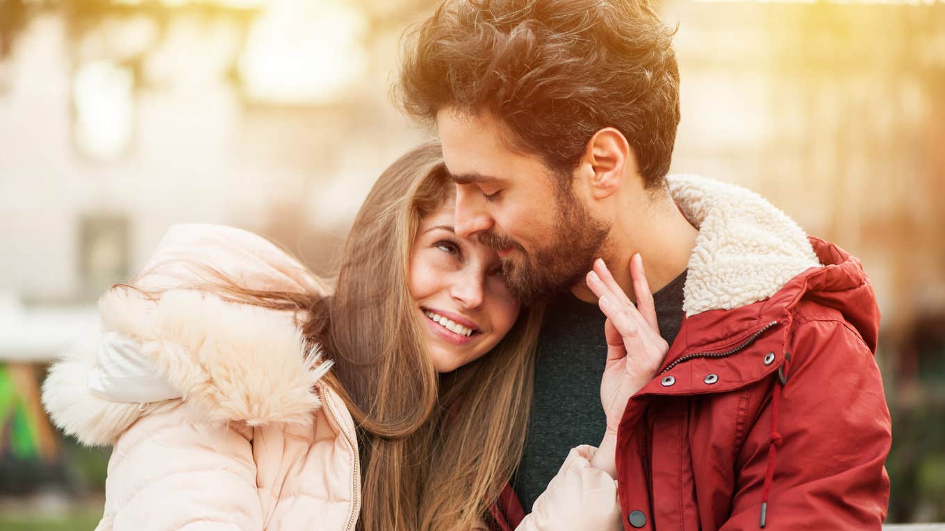 8 Signs You're In A Rare Relationship That Can Last happy couple
